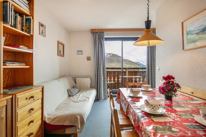 Ganze Wohnung, Ferienwohnung für 4 Personen mit Balkon in Huez, Nationalpark Écrins