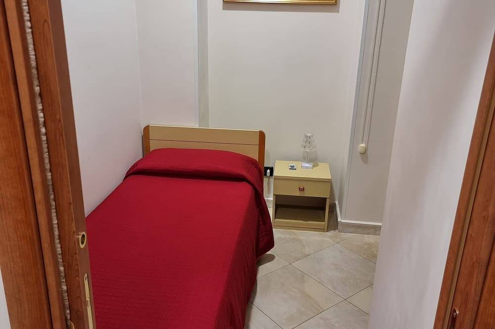 Entire apartment, Loft Magna Grecia in Reggio Calabria, Reggio Calabria Province