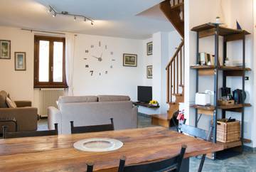 Appartamento per 9 Persone in Verginate, Bellano, Foto 1