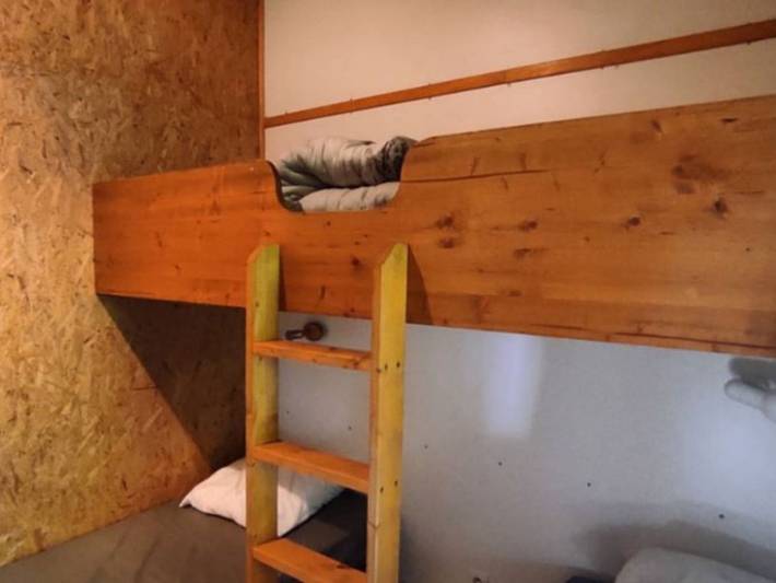 Gîte pour 4 personnes, avec terrasse, animaux acceptés dans Office De Tourisme Challes Les Eaux - 4