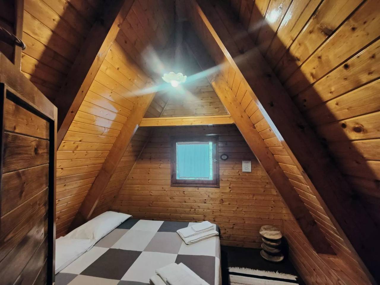 Apartamento entero, 5 estancias 8 Personas in Nicolosi, Etna