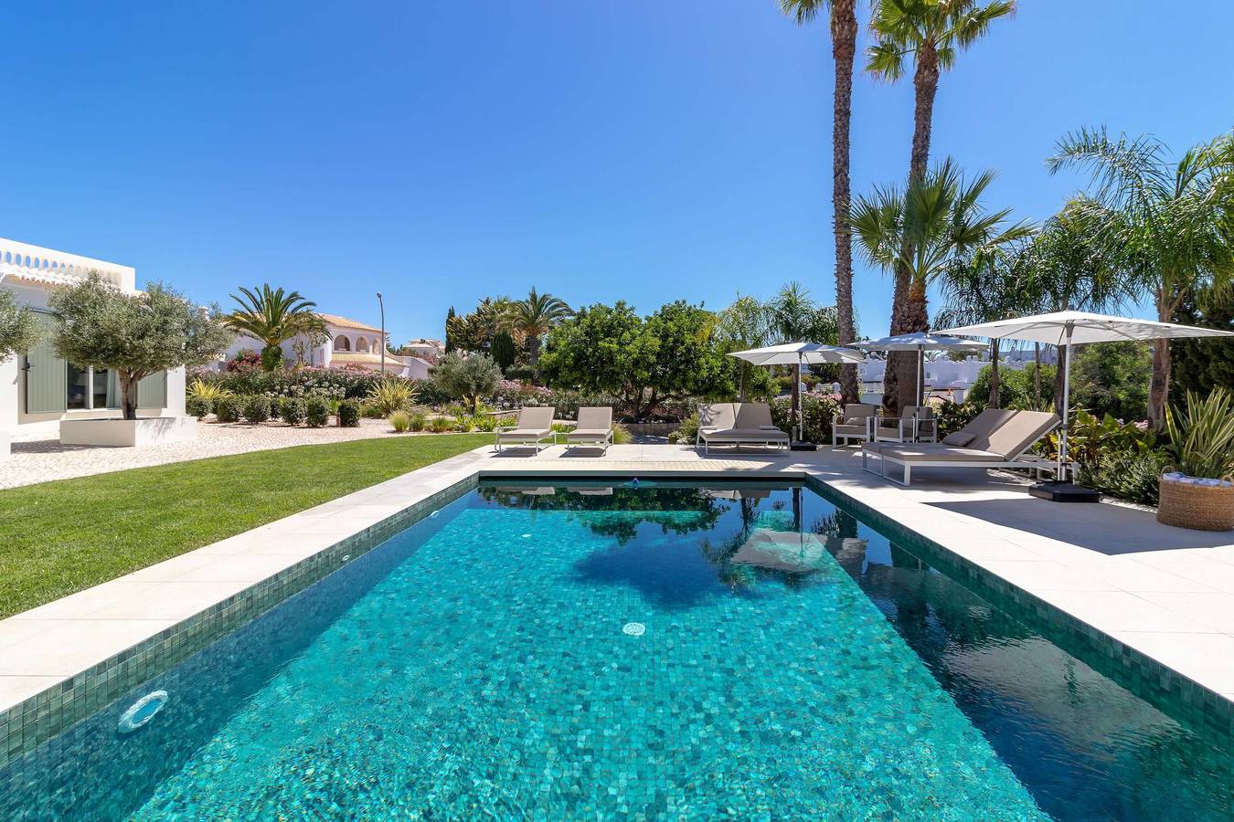Villa voor 10 personen met tuin in Ferragudo, Faro District