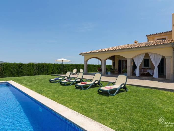 Ferienhaus für 8 Personen, mit Balkon/Terrasse und Garten sowie Pool auf Mallorca Norden - 4
