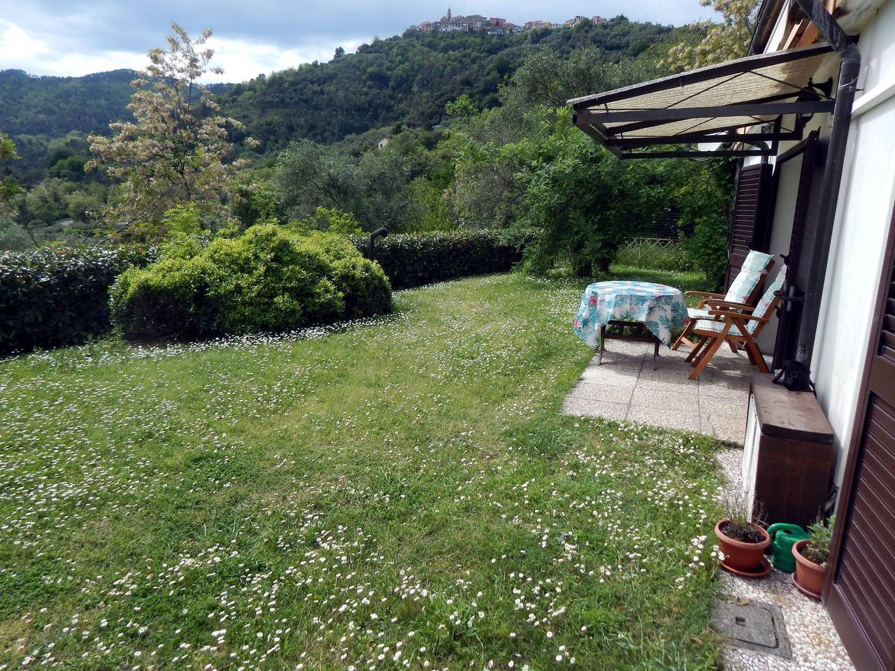 In mediterraner Kulisse in Vicchieda, Follo