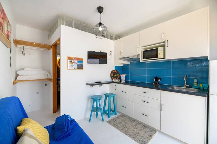 Ganzes Studio, Ferienstudio 'Loft La Caletilla' mit Meerblick und privater Terrasse in La Graciosa, Parque Natural Archipiélago Chinijo