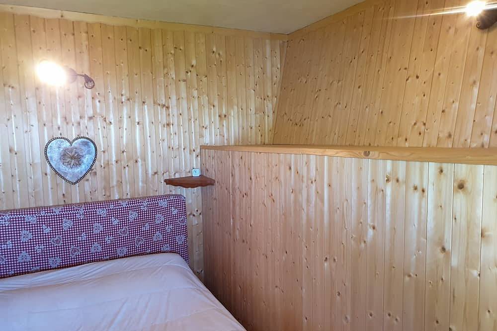 Chalet overlooking Lake Geneva in Thollon-les-Mémises, Thonon-les-Bains region