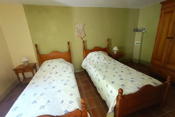 Gîte pour 4 personnes, avec jardin à Gravières - 3