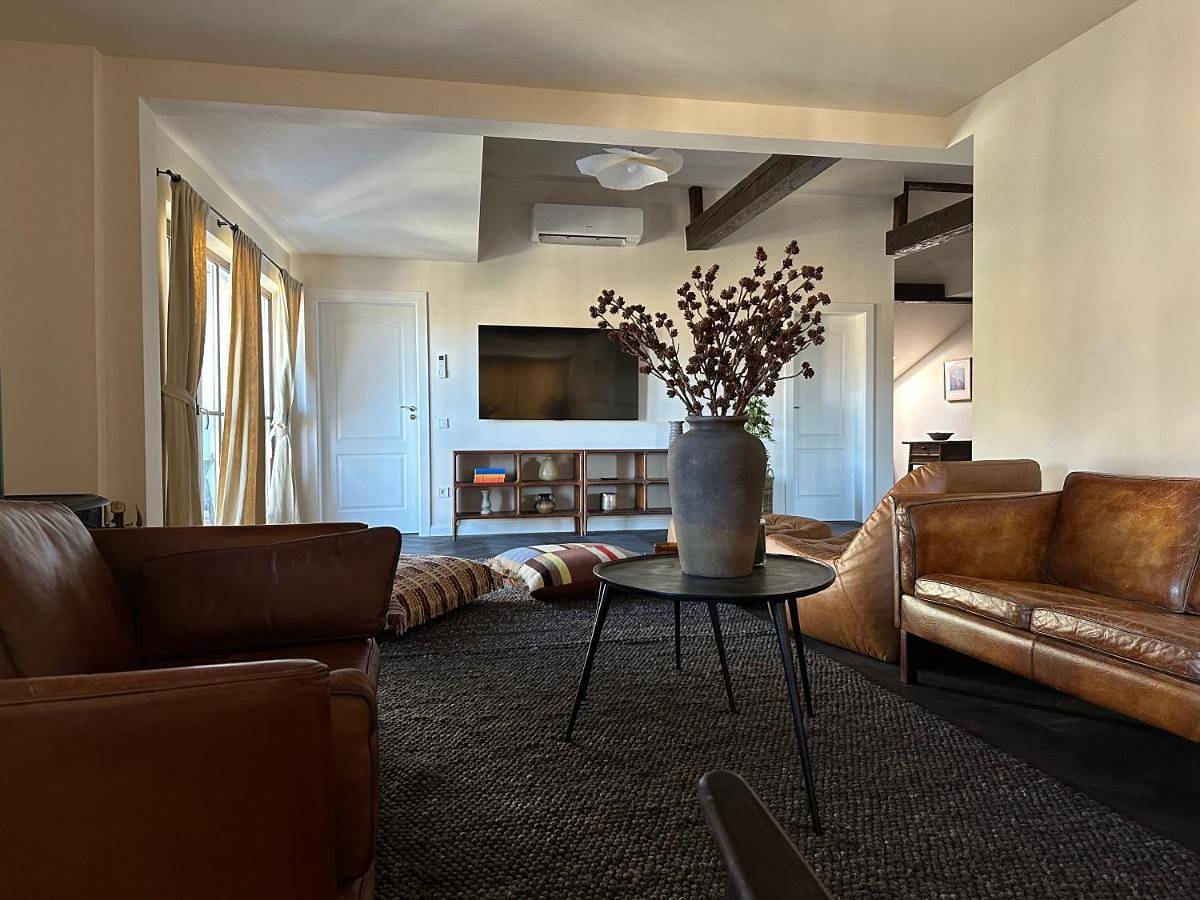 Deluxe Double Room (2 Adults + 1 Child) in Sopot (Bulgarie), Balkan Mountains