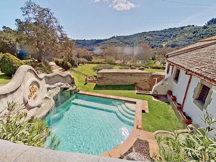 Chalet para 16 personas, con piscina además de vistas y jardín - 1