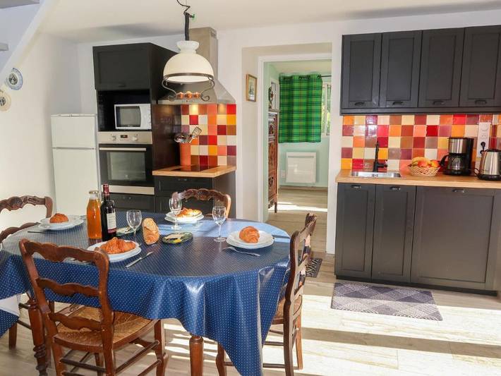 Location de vacances pour 4 personnes, avec jardin et terrasse à Lampaul-Ploudalmézeau - 3