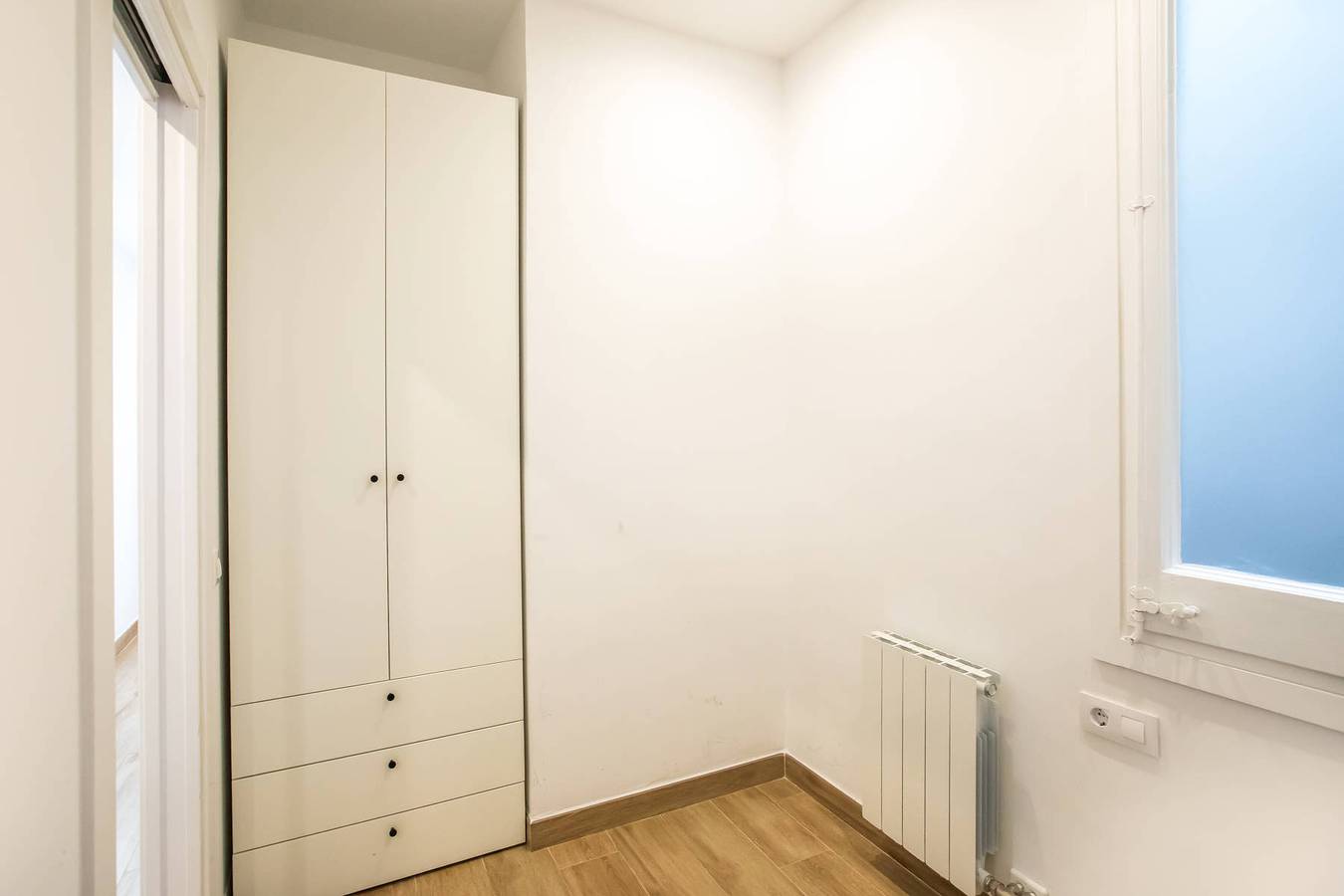 Entire apartment, 61Ind1124- Beautiful apartment near sagrada famili in Barcelona Centre, Barcelona