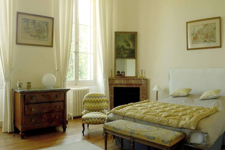 Gîte pour 18 personnes dans Sauveterre-Saint-Denis - 4