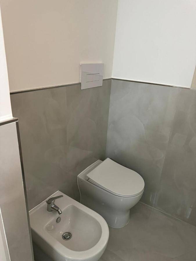 Chambre d’hôte pour 3 personnes, avec jacuzzi et balcon à Gela - 3