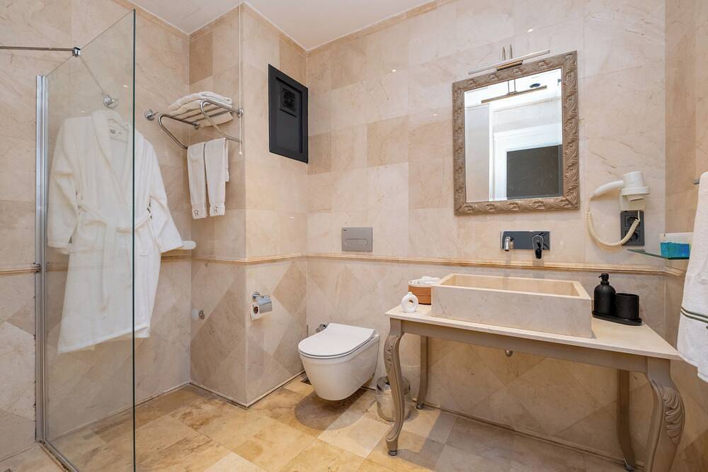 Apartamento entero, Superb 2-bedroom apartment with Ac in Istanbul in Beyoğlu, Estambul