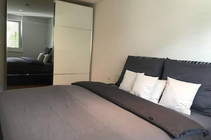 Ganze Wohnung, Ferienwohnung/App. für 4 Gäste mit 78m² in Innsbruck in Stubaier Alpen, Innsbruck