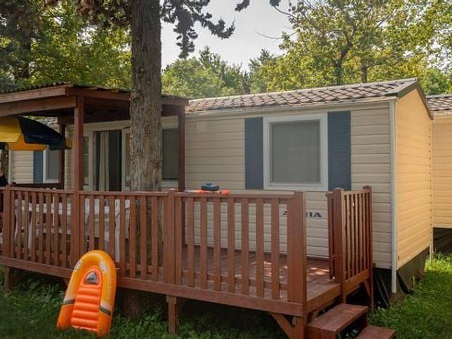 Camping Villaggio San Francesco Caorle - Mobilhome 6 personas - Mobil-home | Confort | 3 Dormitorios | 6 Pers. | Terraza elevada | Aire acondicionado in Duna Verde, Caorle