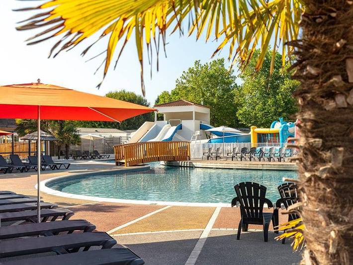Camping pour 5 personnes, avec sauna et bassin pour enfant - 1
