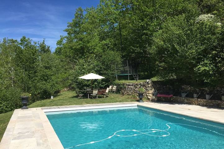 Location de vacances pour 10 personnes, avec terrasse et jardin à Mauzens-et-Miremont - 4