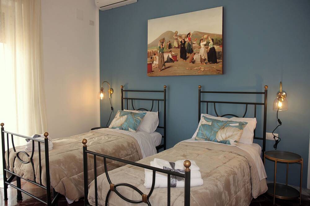 Entire apartment, Casa Graziosa, an authentic corner of Campania in Ercolano, Vesuvio National Park