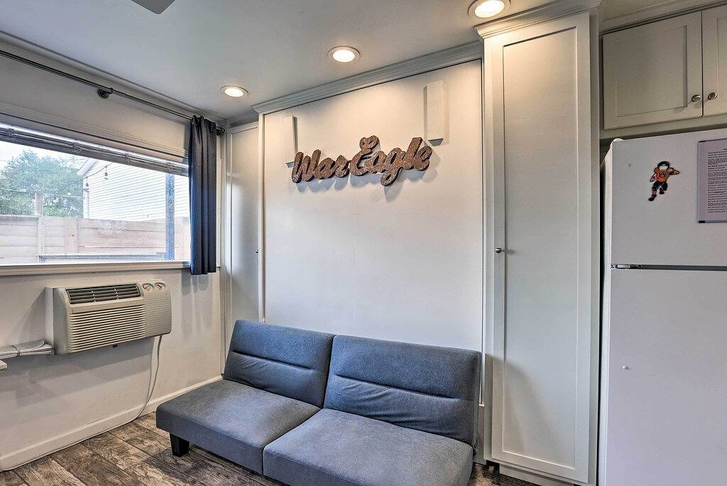 Ganze Wohnung, Welcoming Auburn Studio - 1 Block to Campus! in Auburn (AL), Alabama