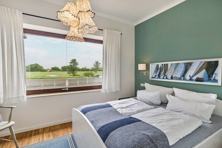 Ferienwohnung für 4 Personen, mit Garten und Sauna in Kronsgaard