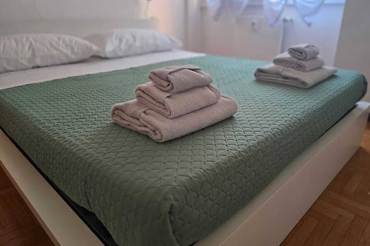Ganze Wohnung, Welcome to La Felce, your cozy retreat in the heart of Cernobbio in Cernobbio, Comer See