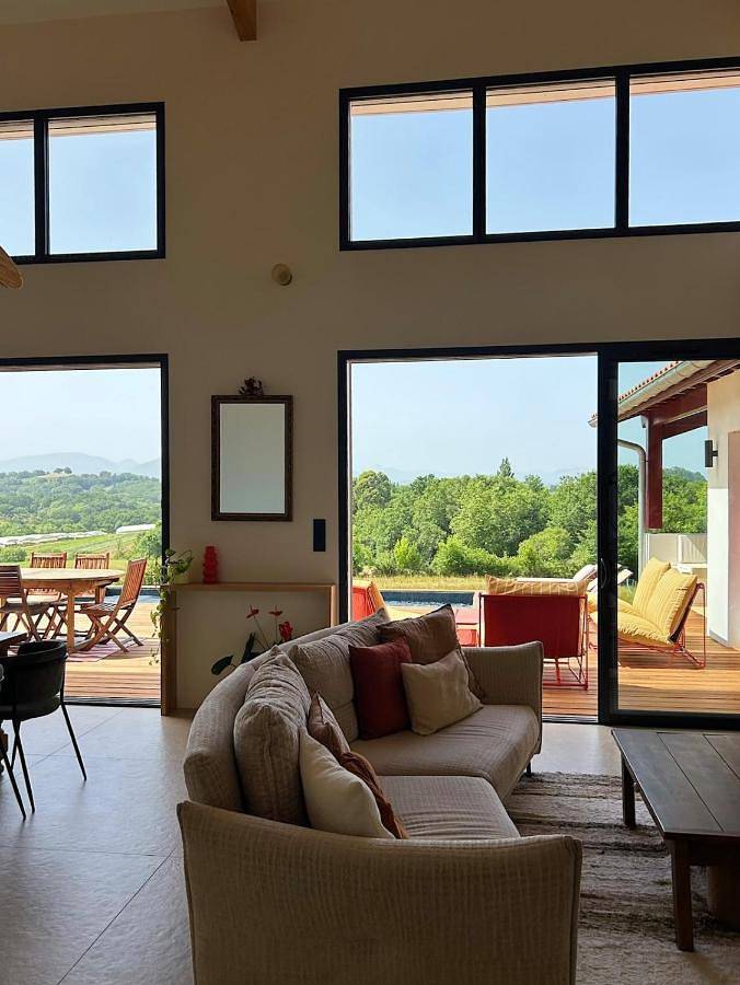 Location de vacances pour 6 personnes, avec jardin ainsi que piscine et vue à Saint-Pierre-d'Irube - 3