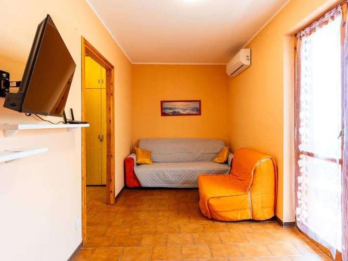Location de vacances pour 3 personnes, avec balcon à Pompeiana - 2
