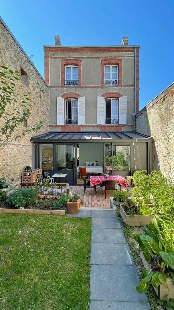 Chambre d'hôtes Villa René - Vol de nuit in Villers-sur-Mer, Région de Lisieux
