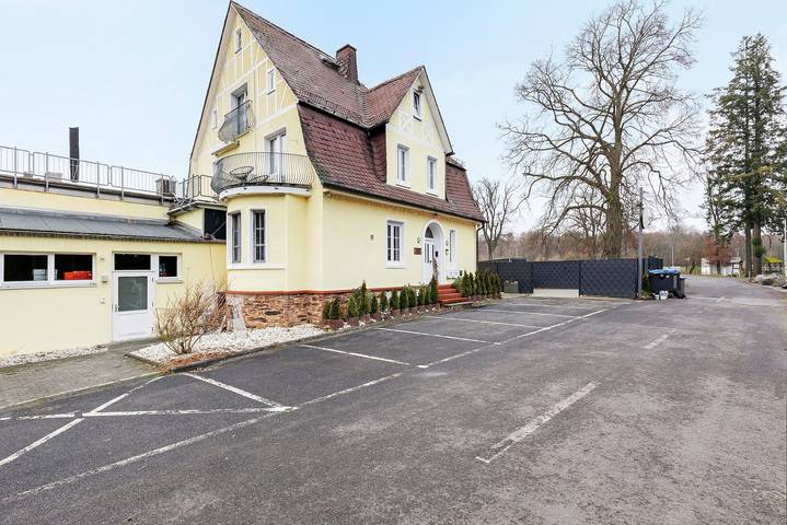 Casa de vacaciones para 10 personas con vistas al lago in Holzappel, Lahn-Taunus