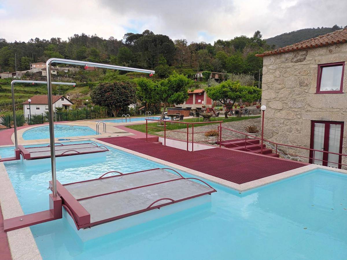 Casa D`Auleira in Grovelas, Crasto, Ruivos e Grovelas