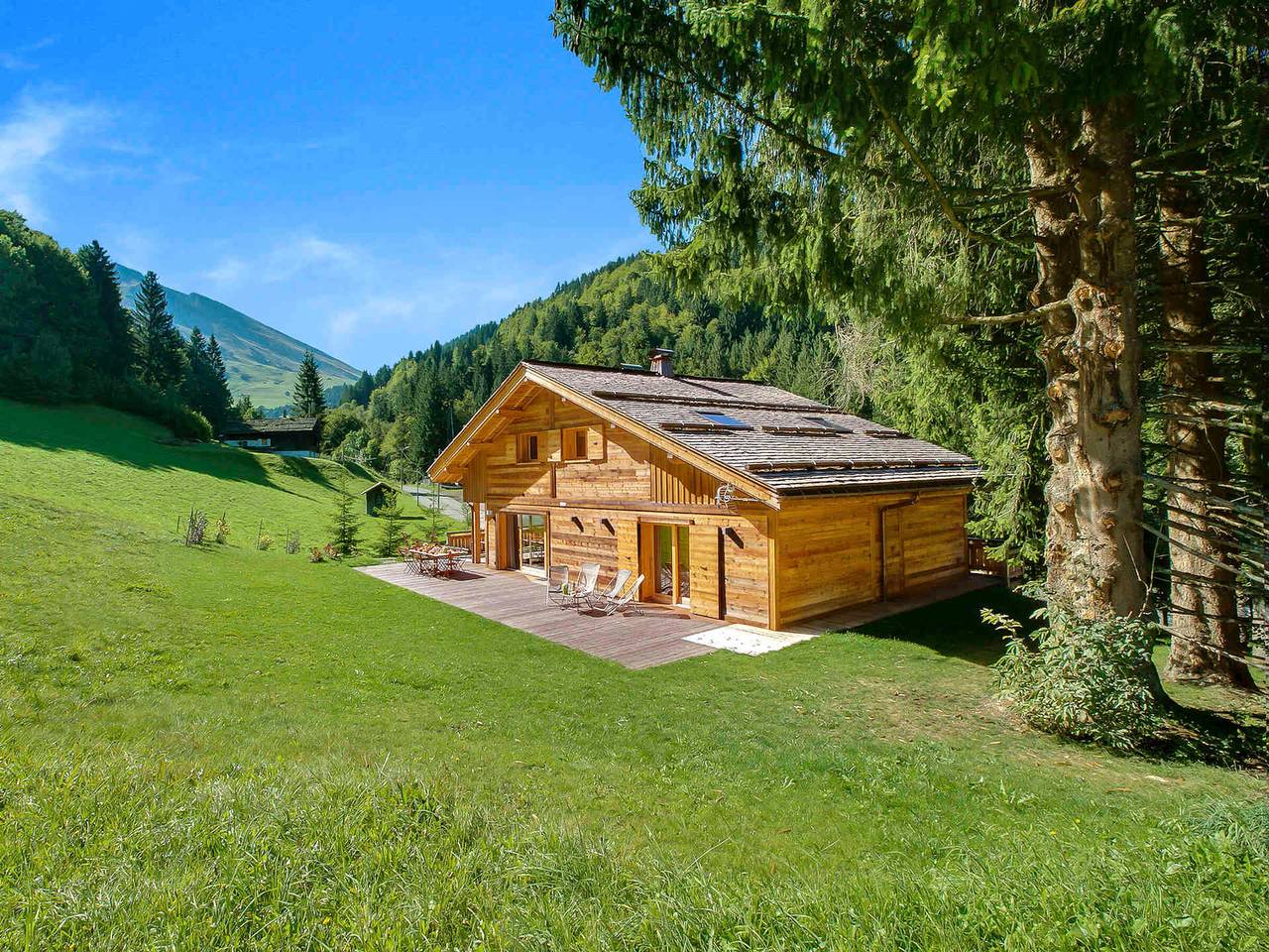 Chalet 4★, 14 pers, sauna, 6 chambres à La Clusaz, pieds des pistes in La Clusaz, Région d'Annecy