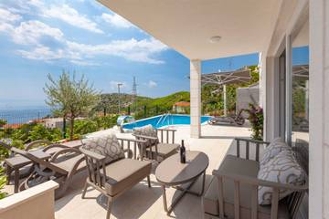 Villa für 8 Personen in Veliko Brdo, Makarska, Bild 3