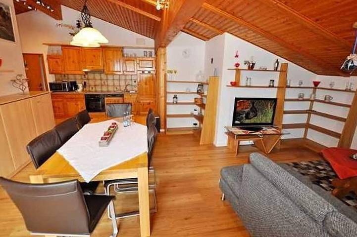 Ferienwohnung für 8 Personen, mit Garten in Jungholz