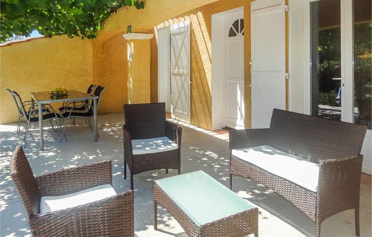 Stilvolle 2BR in der Nähe des Stadtzentrums w/Pool & Parkplatz in Salles-d'Aude, Mittelmeerküste (Frankreich)