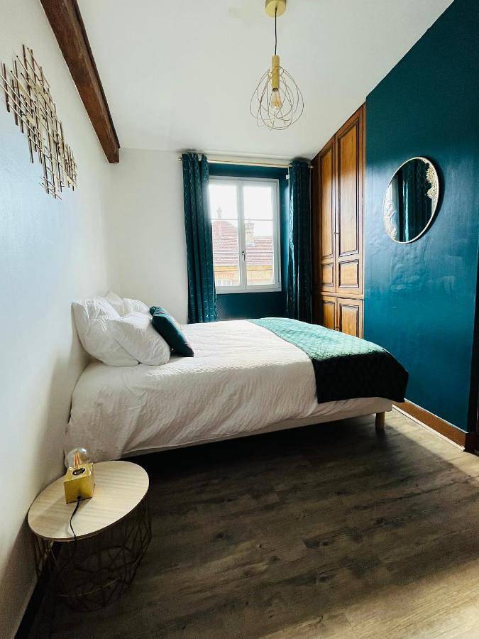 Appartement entier, Two-Bedroom Apartment in Compiègne, Oise