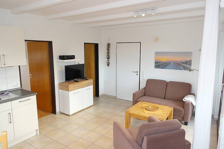 Ganze Ferienwohnung, Gästehaus Wangerland - Fw Wohnung 6 - Am Tief 19 in Horumersiel, Wangerland