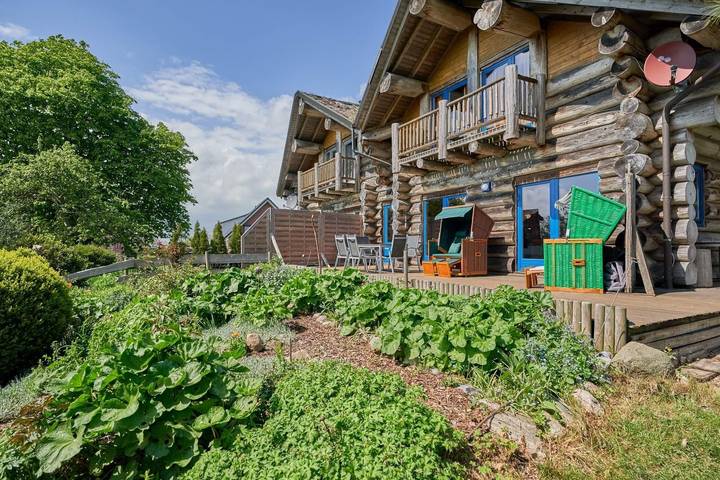 Ferienhaus für 8 Personen, mit Garten und Terrasse, mit Haustier in Süssau