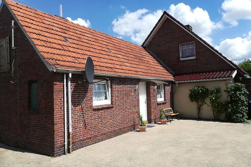 Schönes Ferienhuus Utarpia in Utarp, Landkreis Wittmund