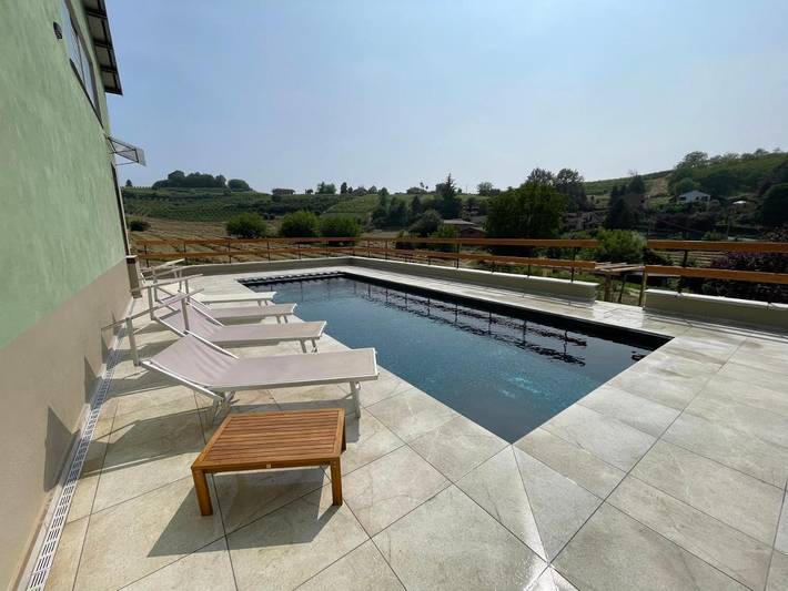 Chambre d’hôte pour 3 personnes, avec piscine ainsi que jardin et jacuzzi à Cisterna d'Asti - 4