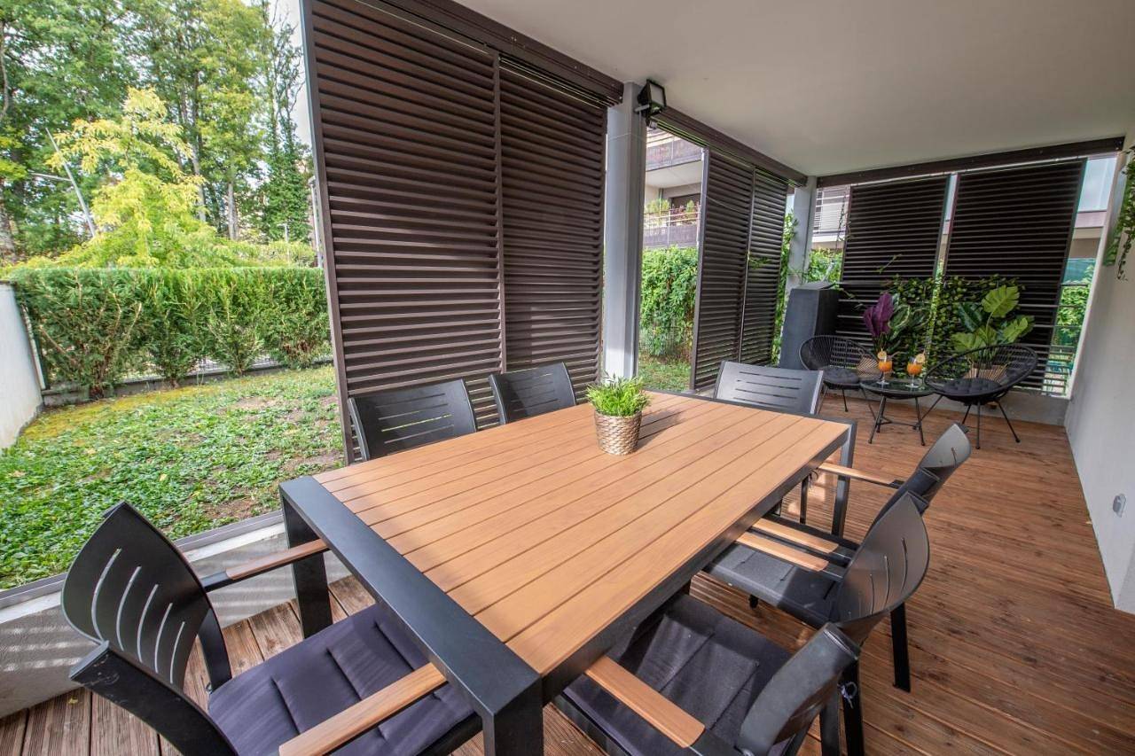 Appartement entier, One-Bedroom Apartment in Divonne-les-Bains, Gex