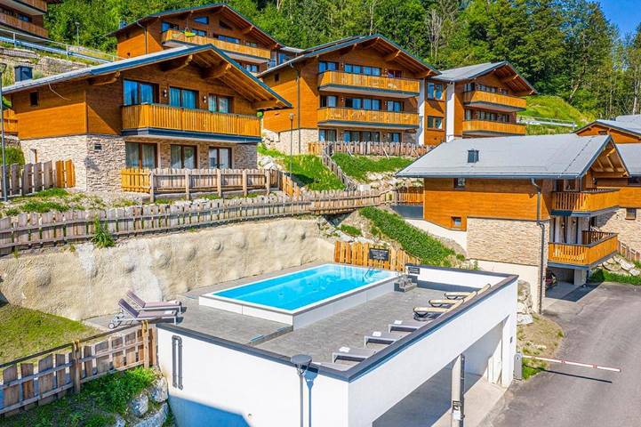 Ferienhaus für 5 Personen, mit Balkon und Pool sowie Ausblick
