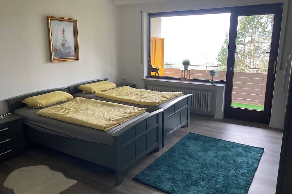 Ganze Wohnung, Fewo Beate 1 - 4 Zimmer Ferienwohnung und Gästezimmer 0152-07529212 in Spangenberg, Schwalm-Eder-Kreis