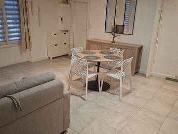 Appartement De Vacances pour 4 Personnes dans Nevers, Nièvre, Photo 4