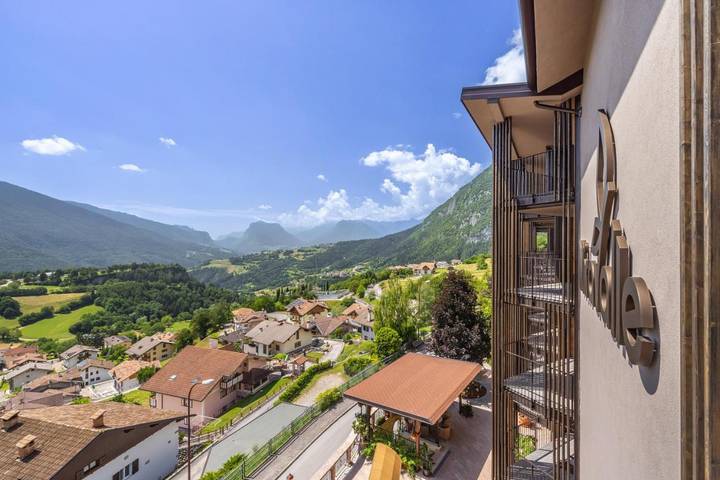 Hôtel pour 3 personnes, avec piscine et sauna ainsi que jardin et vue, animaux acceptés à San Lorenzo in Banale - 2