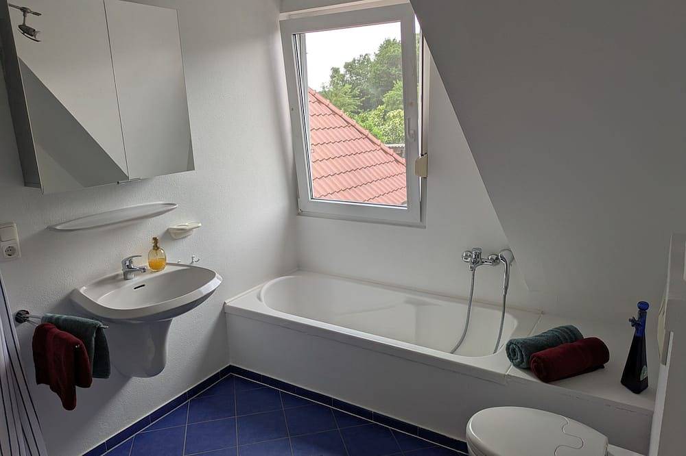 Ganze Wohnung, Ferienwohnung Cramer Obergeschoss - Ferienwohnung Cramer, 86002 in Ostrhauderfehn, Nordseeküste