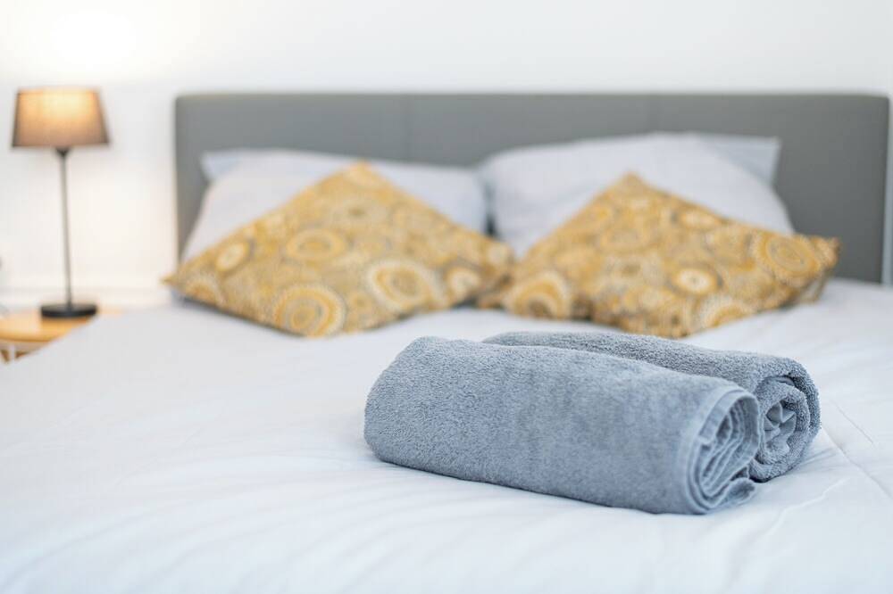 Appartement entier, La Bohème – Appartement chaleureux et décoré avec goût, à Saint-Étienne in Saint-Étienne, Loire