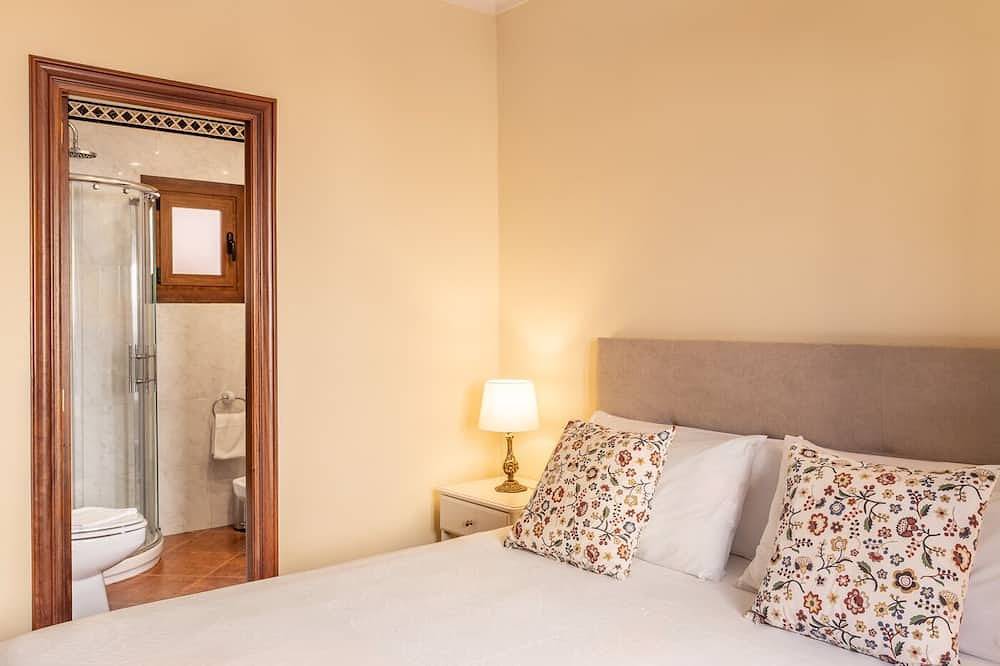 Can Roca. House in the heart of Mallorca in Petra, Majorca Center