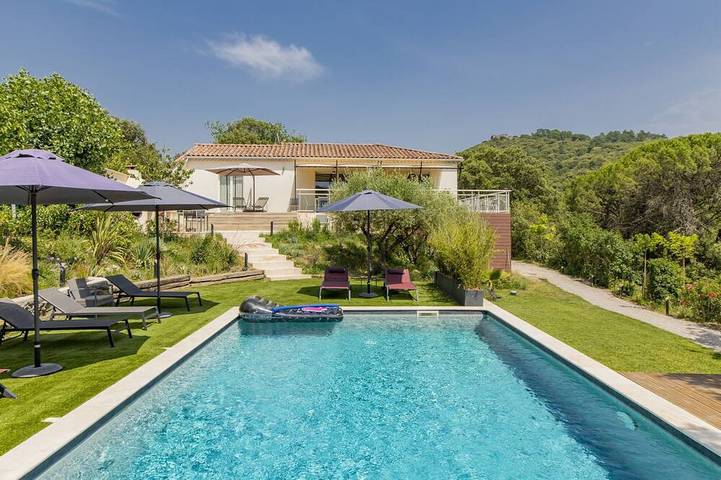 Maison de vacances pour 8 personnes, avec Jacuzzi ainsi que Terrasse et Piscine