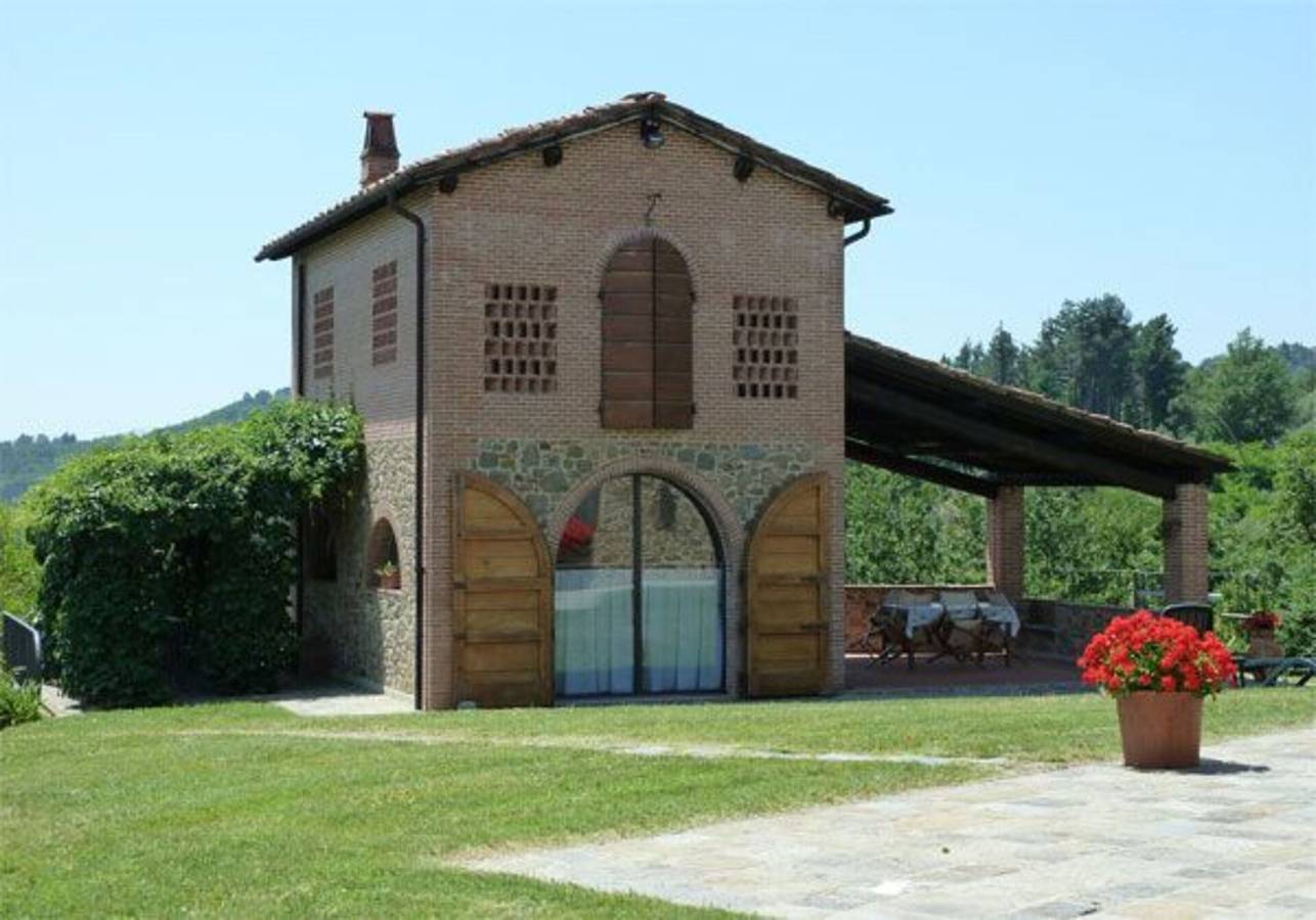 Ferme pour 5 personnes avec piscine in Buggiano, Province de Pistoia